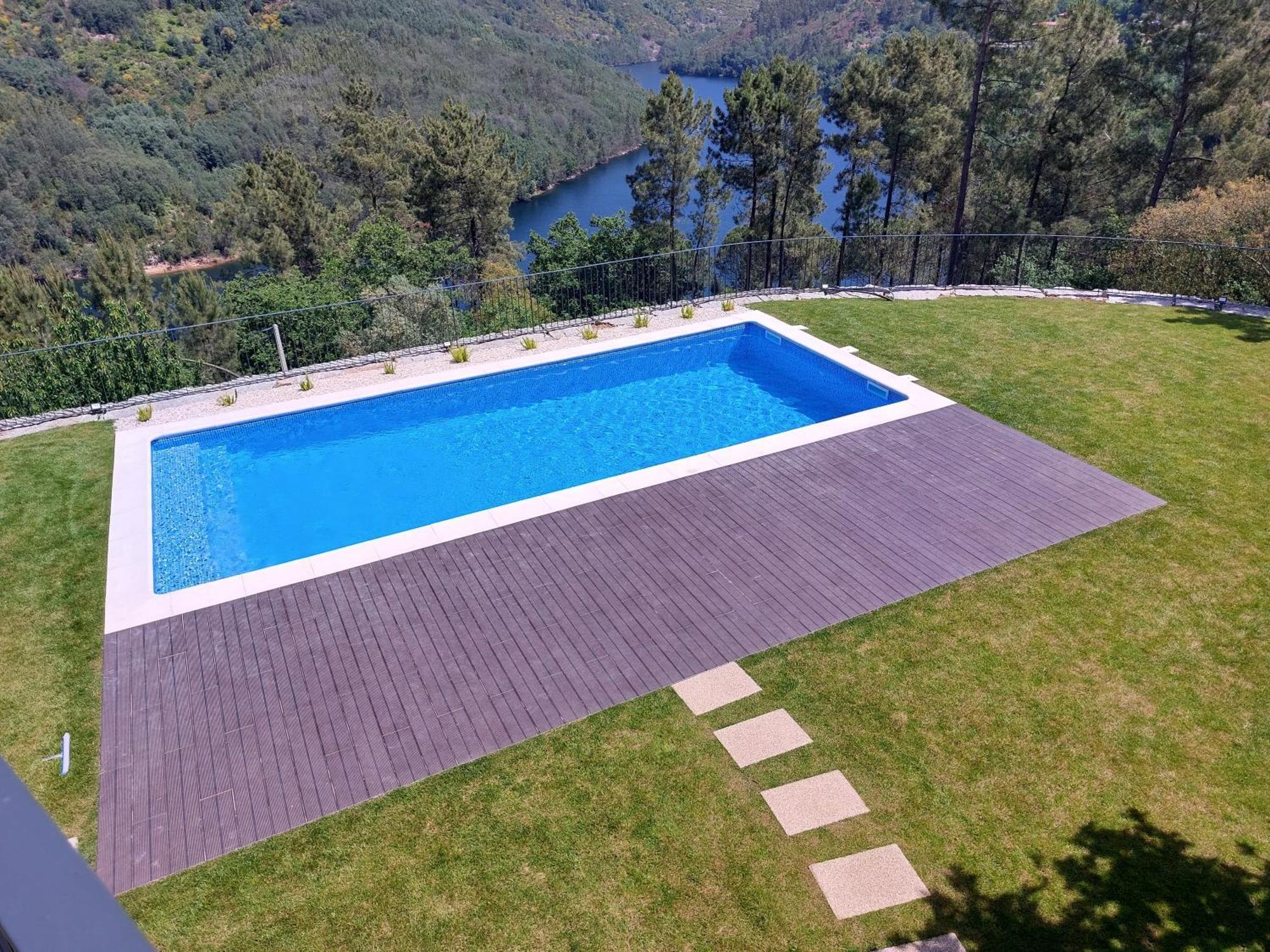 Recanto De Fornelos, - Ate 10 Pax Villa