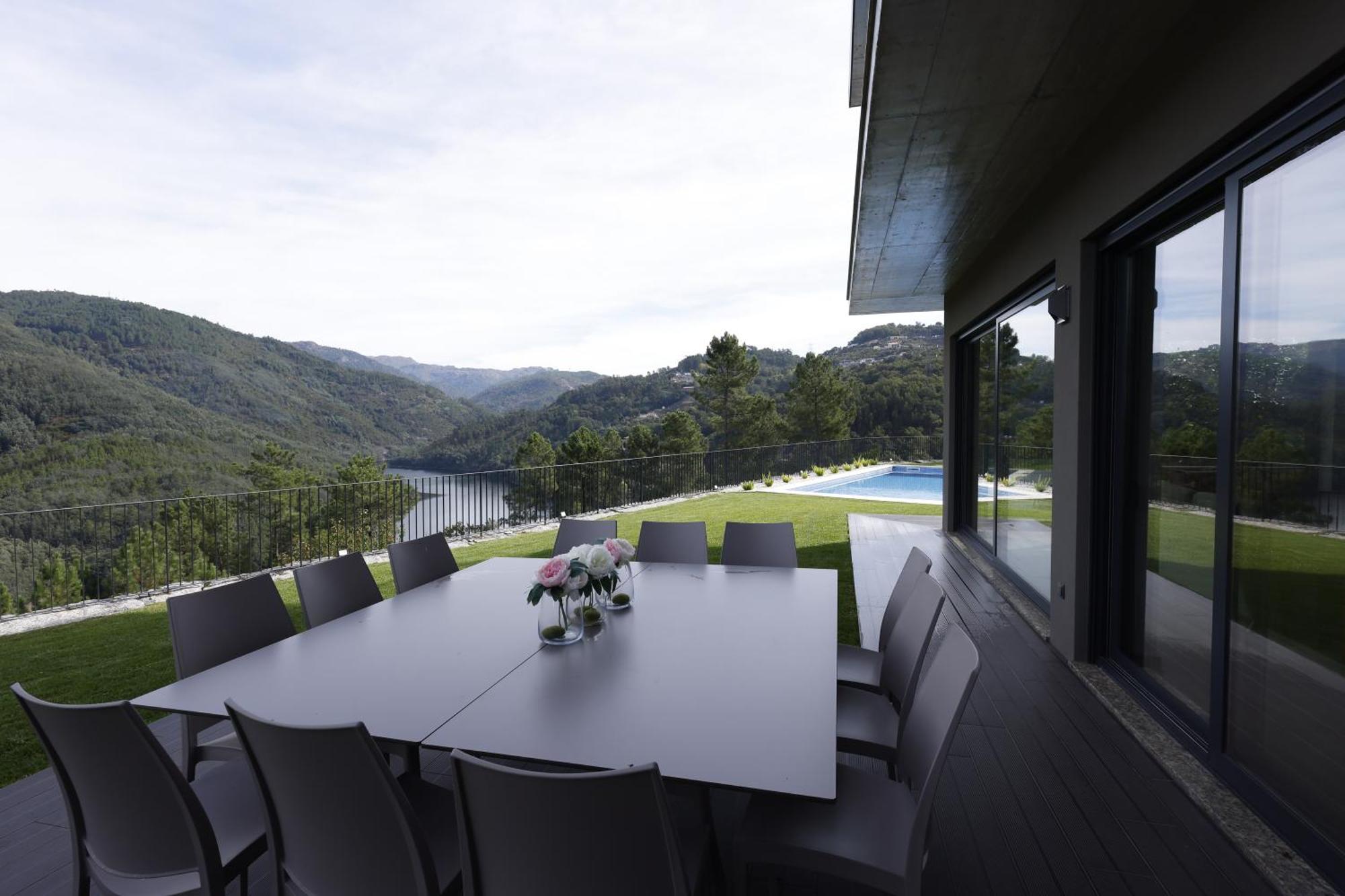 Recanto De Fornelos, - Ate 10 Pax Villa *